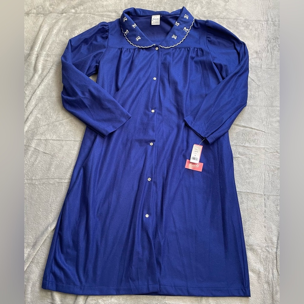 Carole Housecoat Robe Medium NWT Fleece Embroidered Button Up Blue USA Vtg‎